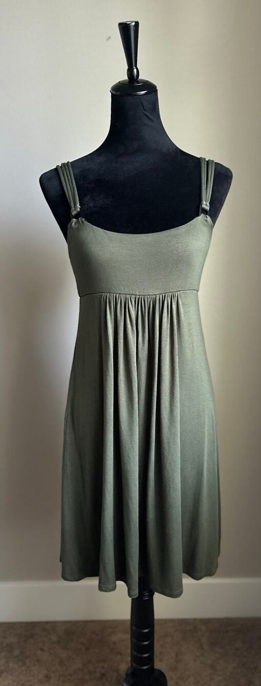 ROBIN PICCONE Empire Waist Cotton Dress in Olive Green Size S